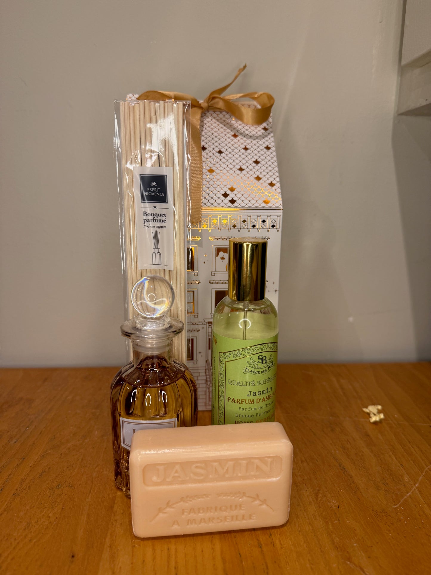 Coffret Senteur Coordonné – Diffuseur, Spray & Savon